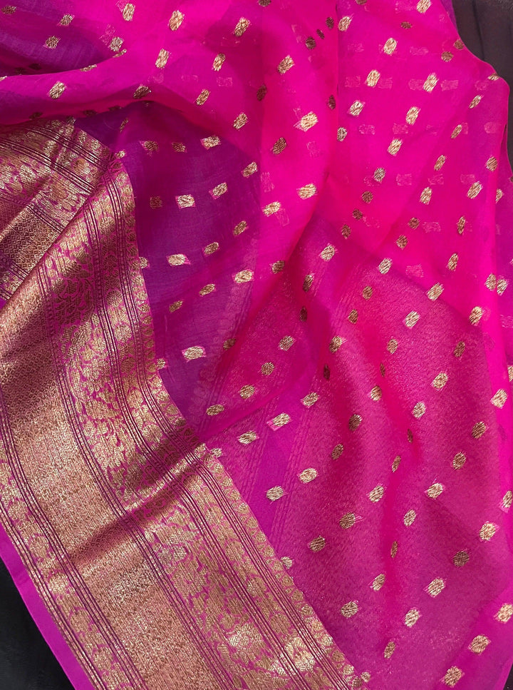 Black Banarasi Handloom Kora Silk Saree - Aura Benaras