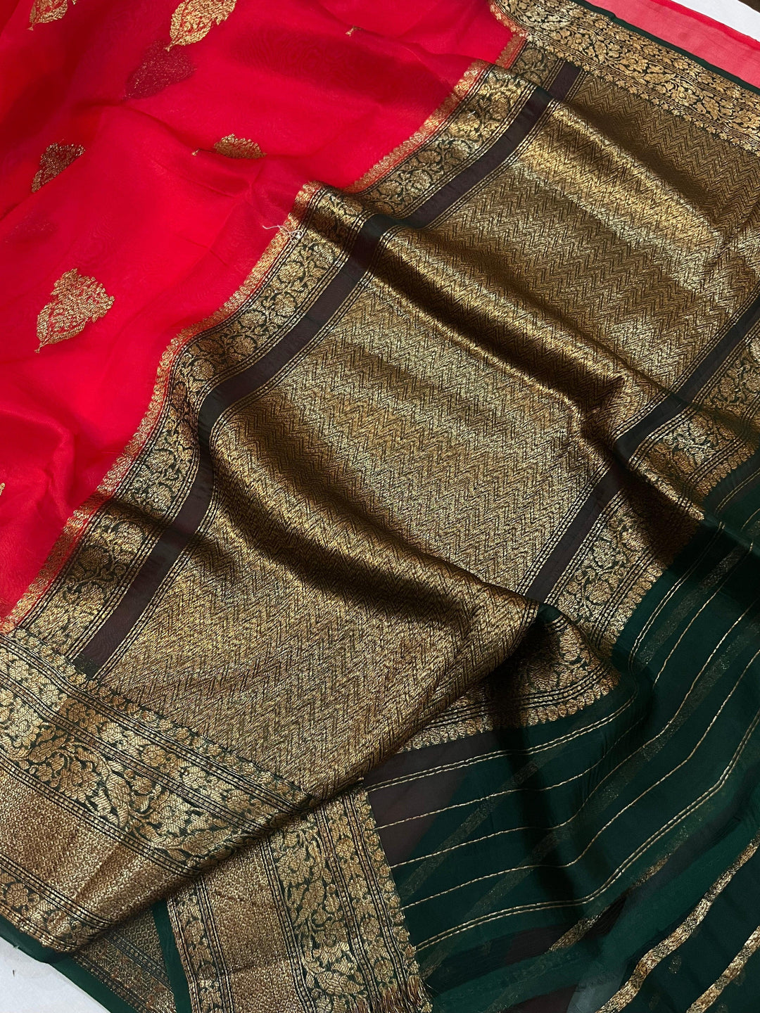 Red Banarasi Handloom Kora Silk Saree - Aura Benaras