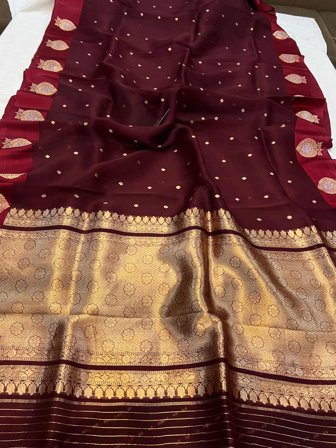 Maroon Banarasi Handloom Kora Silk Saree - Aura Benaras