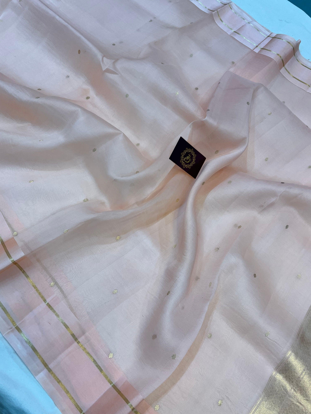 Pani Peach Pure Banarasi Handloom Silk Saree - Aura Benaras