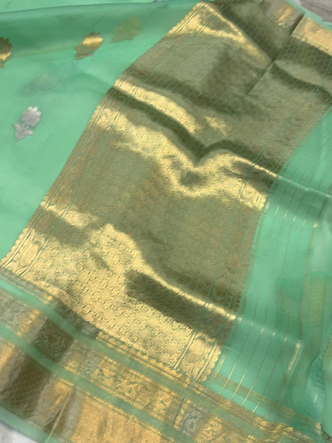 Sea Green Pure Banarasi Handloom Kora Silk Saree