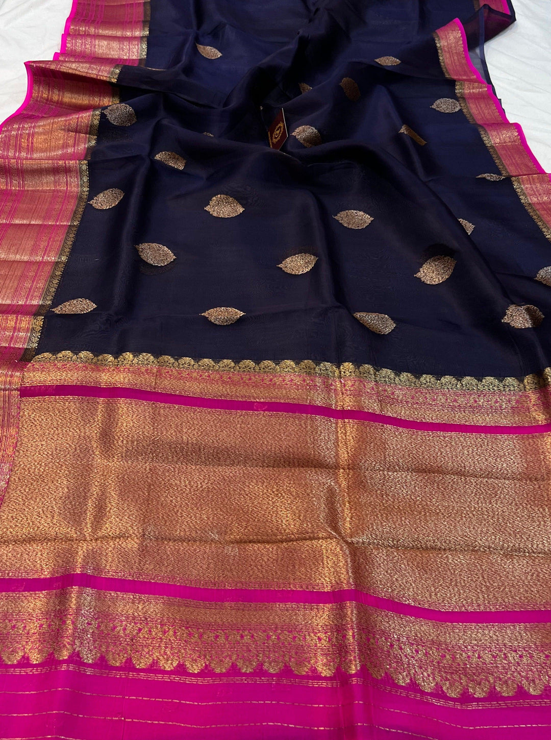Navy Blue Banarasi Handloom Kora Silk Saree - Aura Benaras