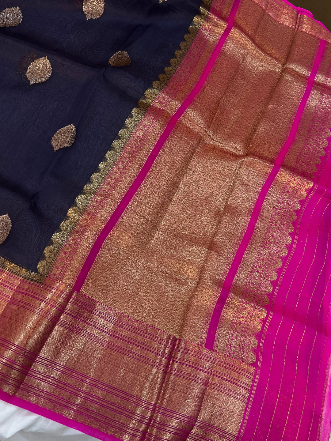 Navy Blue Banarasi Handloom Kora Silk Saree - Aura Benaras