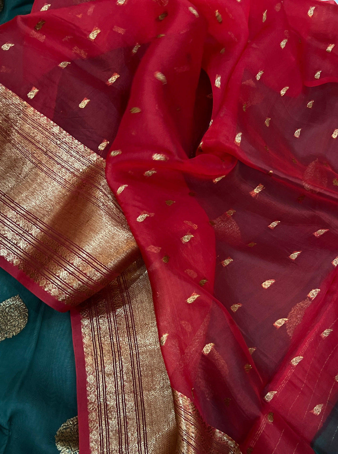 Bottle Green Banarasi Handloom Kora Silk Saree - Aura Benaras