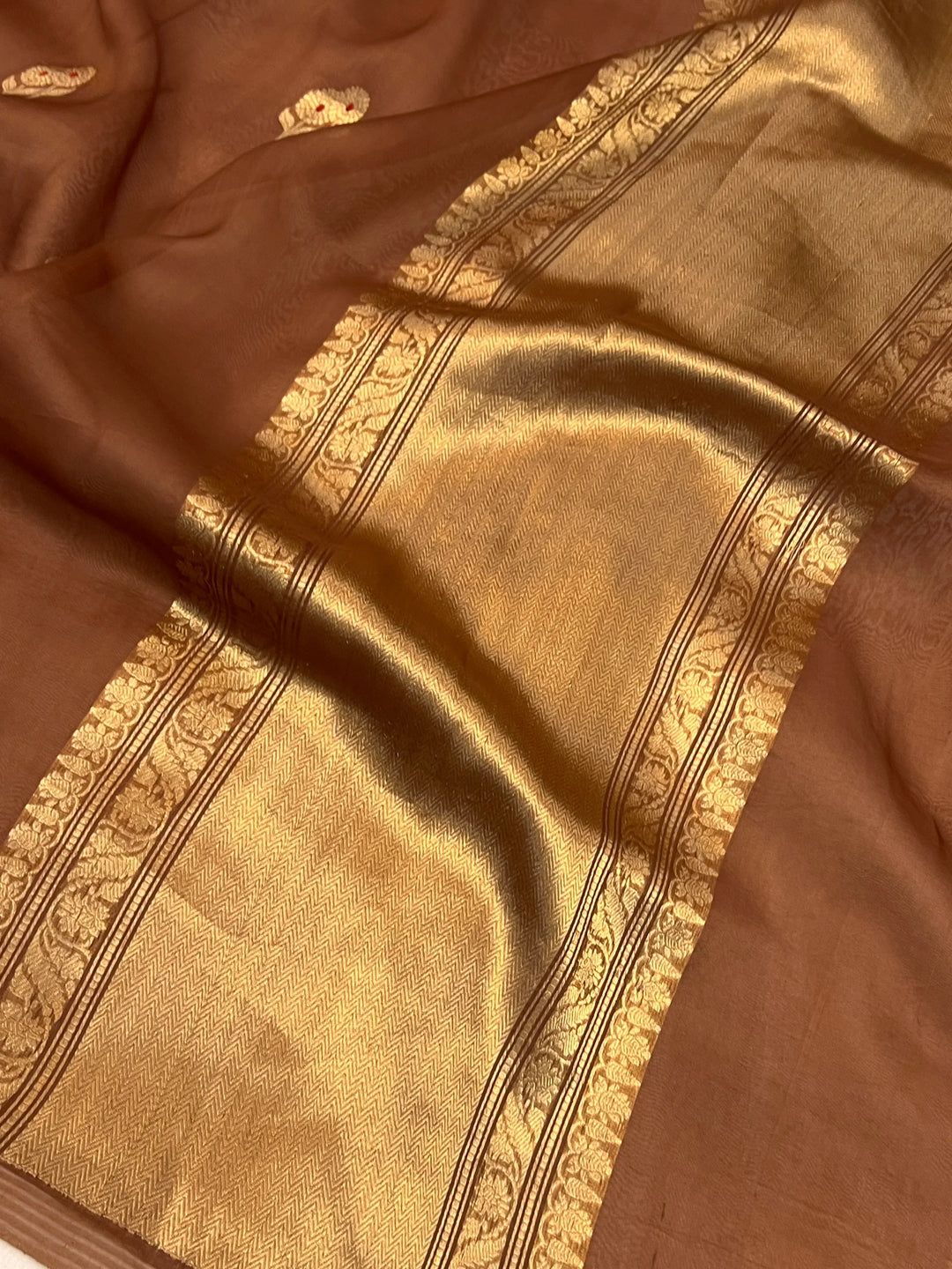 Pantone Brown Pure Kora Silk Handloom Banarasi Saree