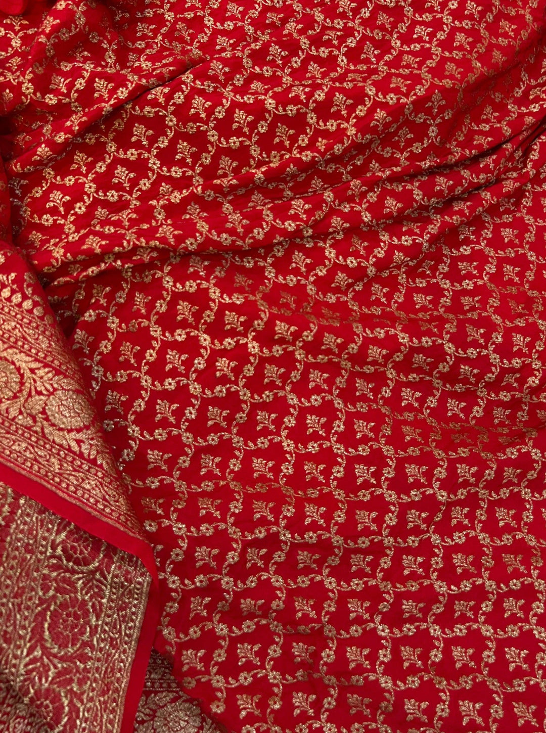 Red Pure Banarasi Khaddi Crepe Silk Saree - Aura Benaras