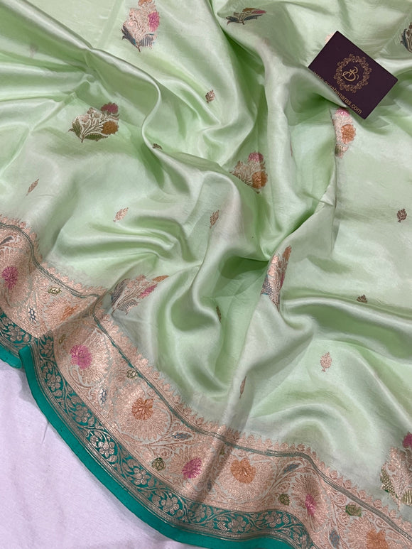 Pastel Green Banarasi Handloom Kora Silk Saree - Aura Benaras