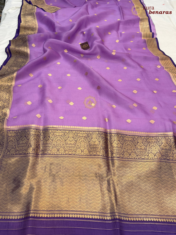 Lavender Pure Kora Silk Banarasi Saree with Kadhwa Butis – Aura Benaras
