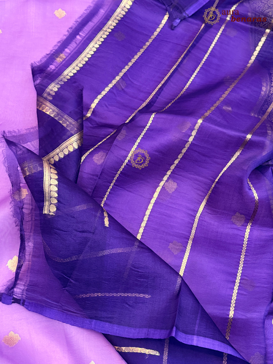 Lavender Pure Kora Silk Banarasi Saree with Kadhwa Butis – Aura Benaras