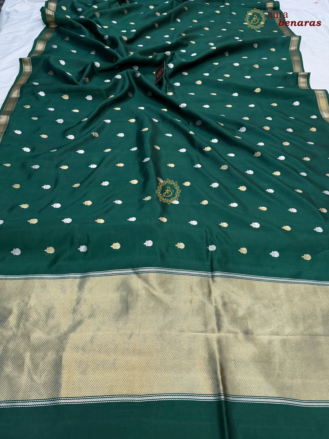 Bottle Green Pure Banarasi Handloom Silk Saree with Kadhwa Sona Rupa Motifs