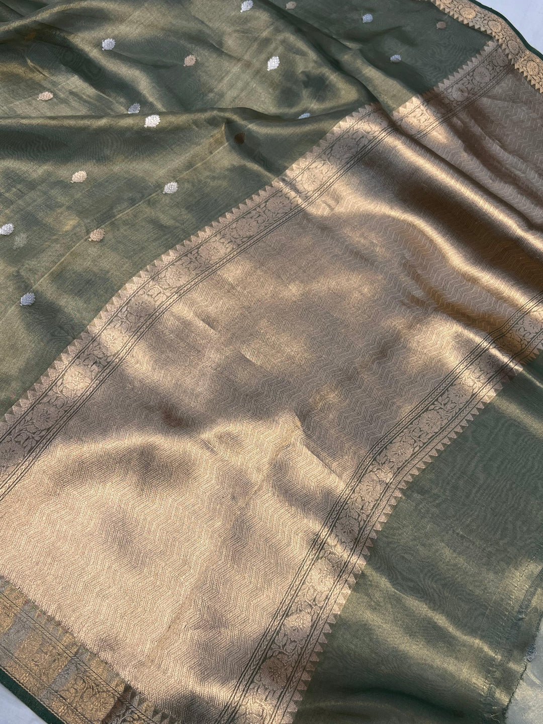 Bottle Green Banarasi Handloom Organza Tissue Silk Saree - Aura Benaras