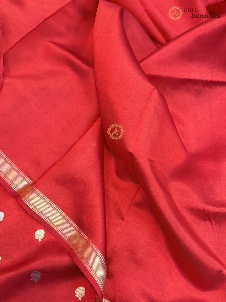 Red Pure Banarasi Handloom Silk Saree with Kadhwa Sona Rupa Motifs
