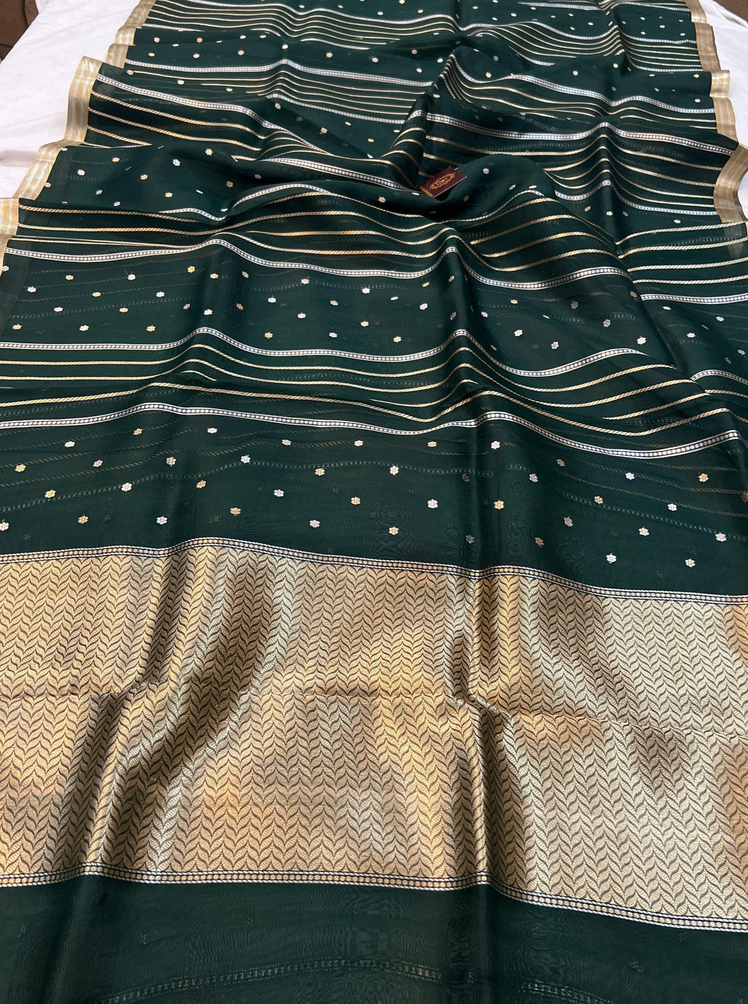 Bottle Green Banarasi Handloom Kora Silk Saree - Aura Benaras