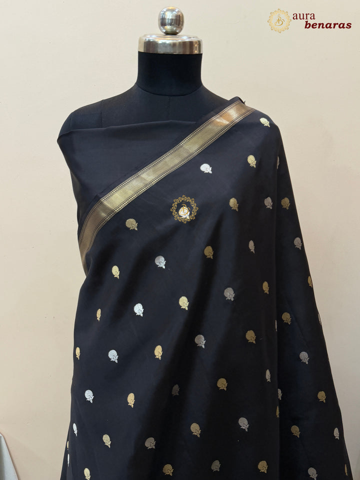 Black Pure Banarasi Handloom Silk Saree with Kadhwa Sona Rupa Motifs