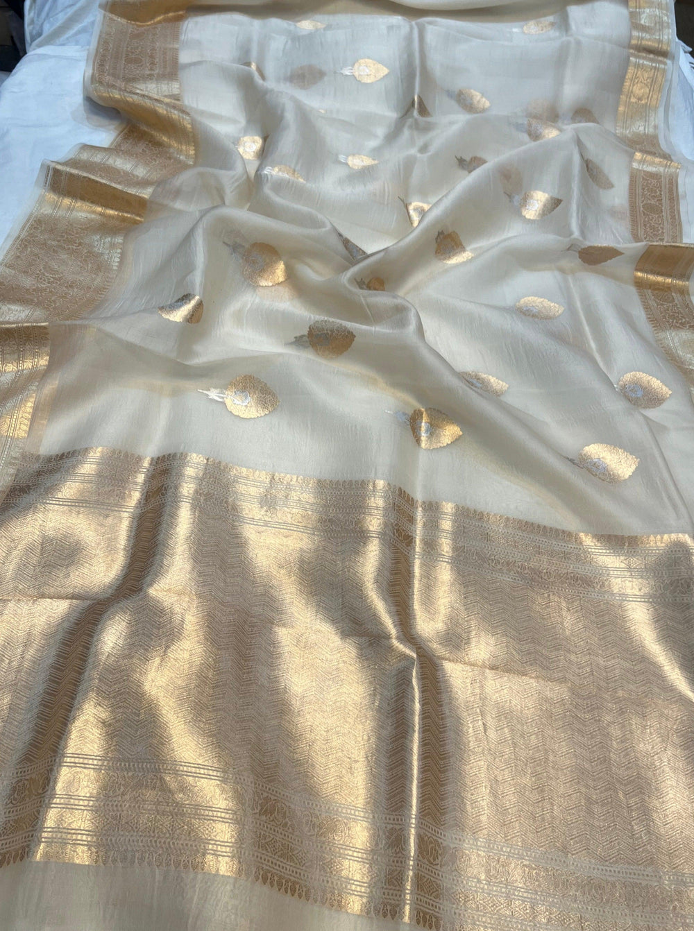 Cream Pure Banarasi Handloom Kora Silk Saree - Aura Benaras