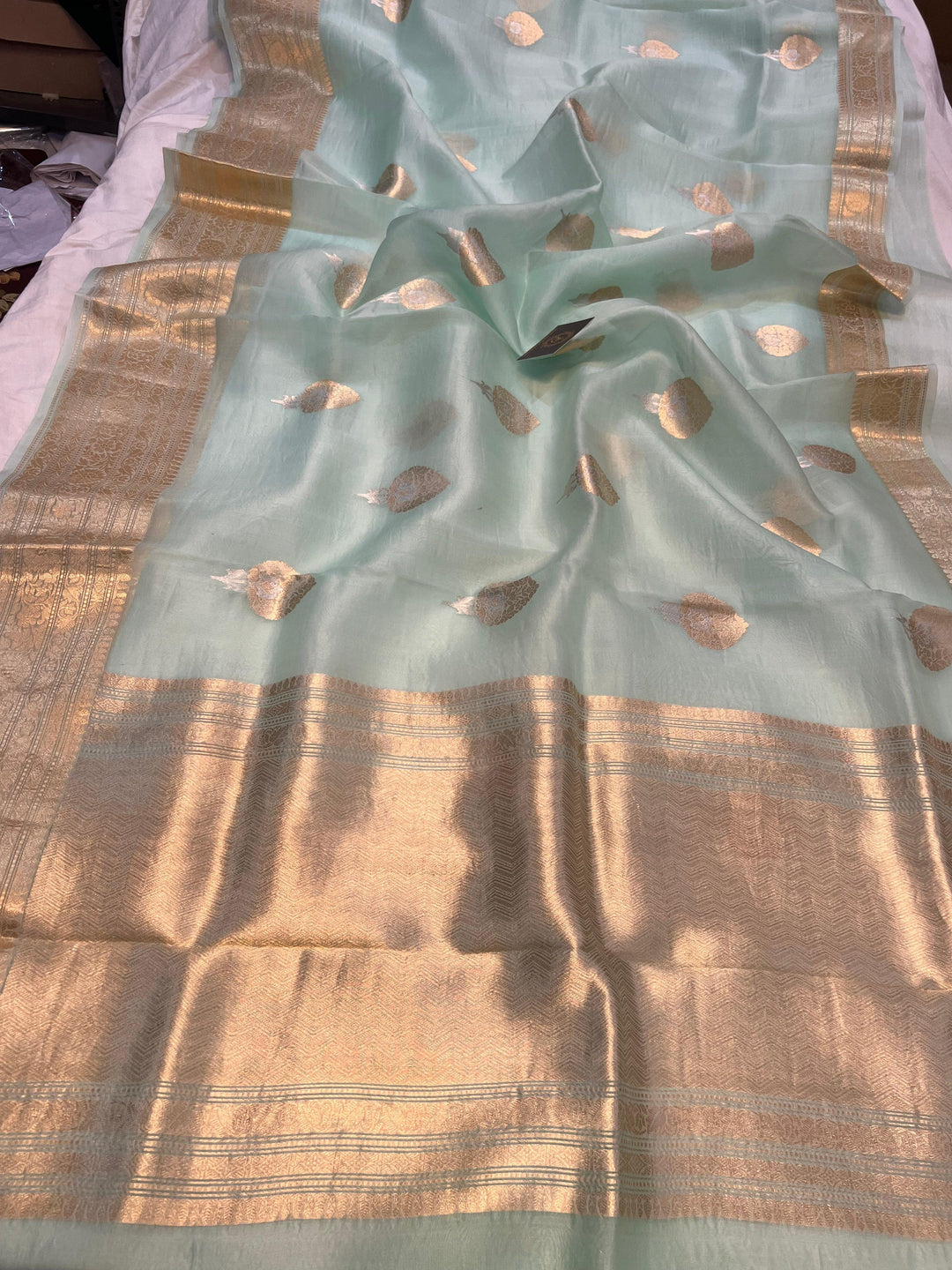 Pani Sea Green Pure Banarasi Handloom Kora Silk Saree - Aura Benaras