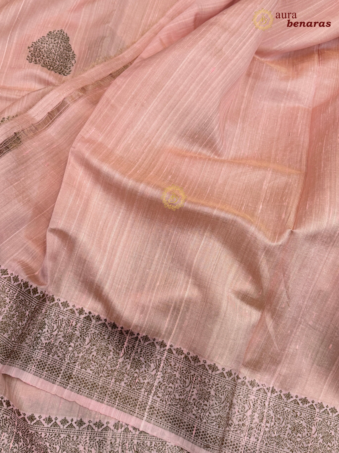 Pastel Peach Raw Silk Banarasi Saree – Kadhwa Floral Design