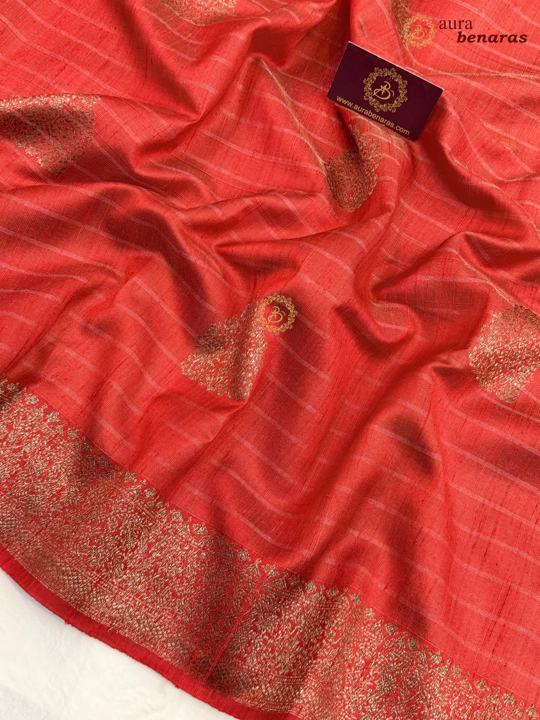 Red Raw Silk Banarasi Saree – Kadhwa Floral Design