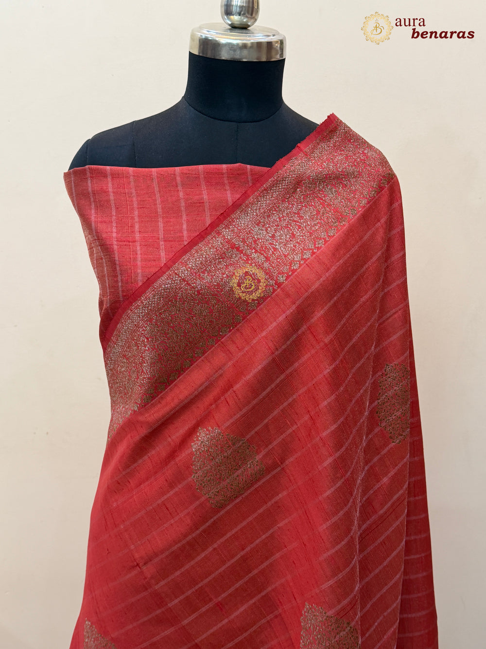 Red Raw Silk Banarasi Saree – Kadhwa Floral Design