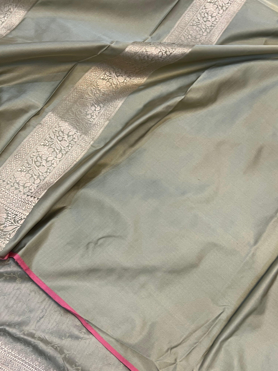 Grey Pure Banarasi Handloom Katan Satin Silk Saree - Aura Benaras