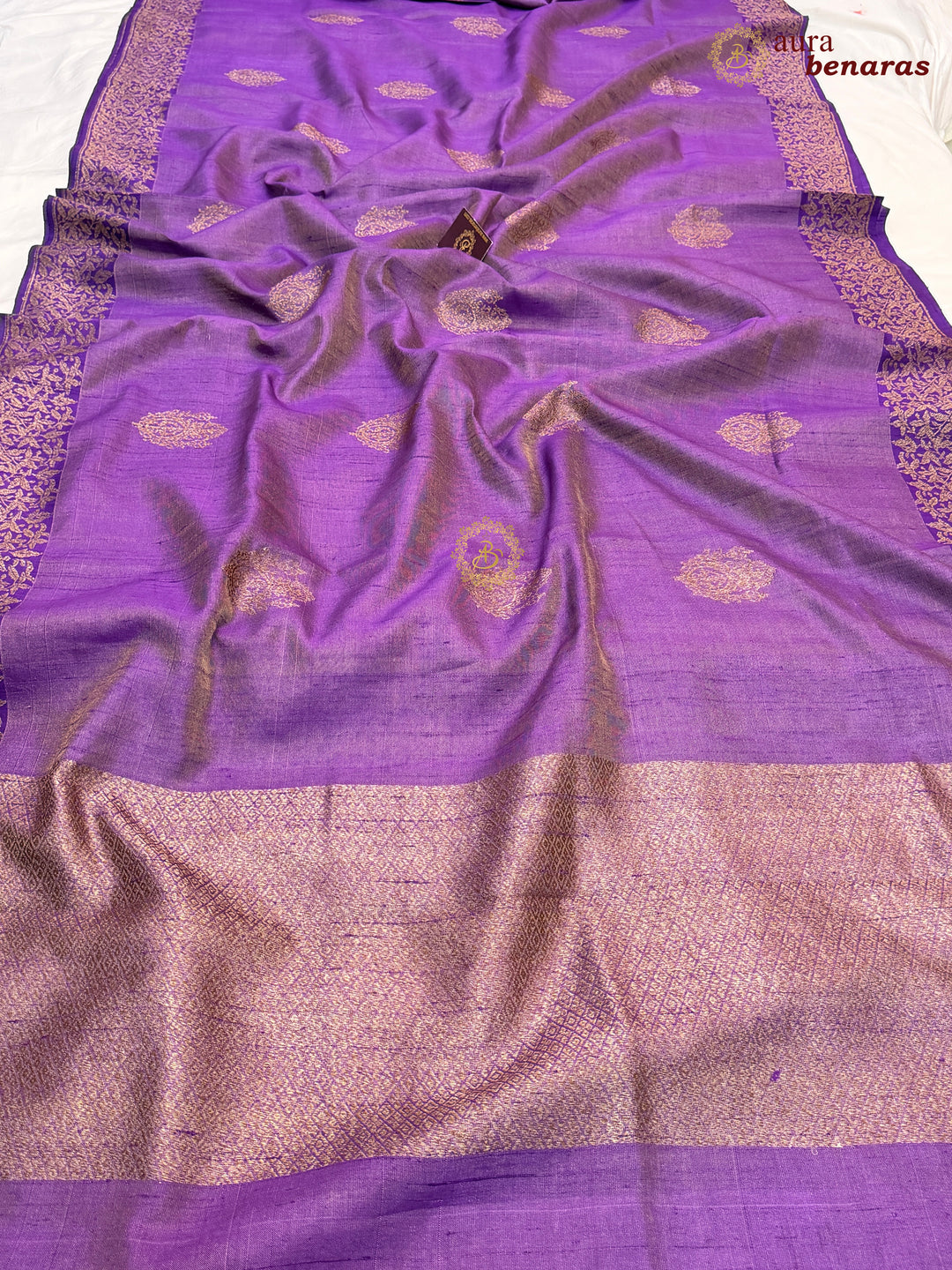Lavender  Raw Silk Banarasi Saree – Kadhwa Floral Design