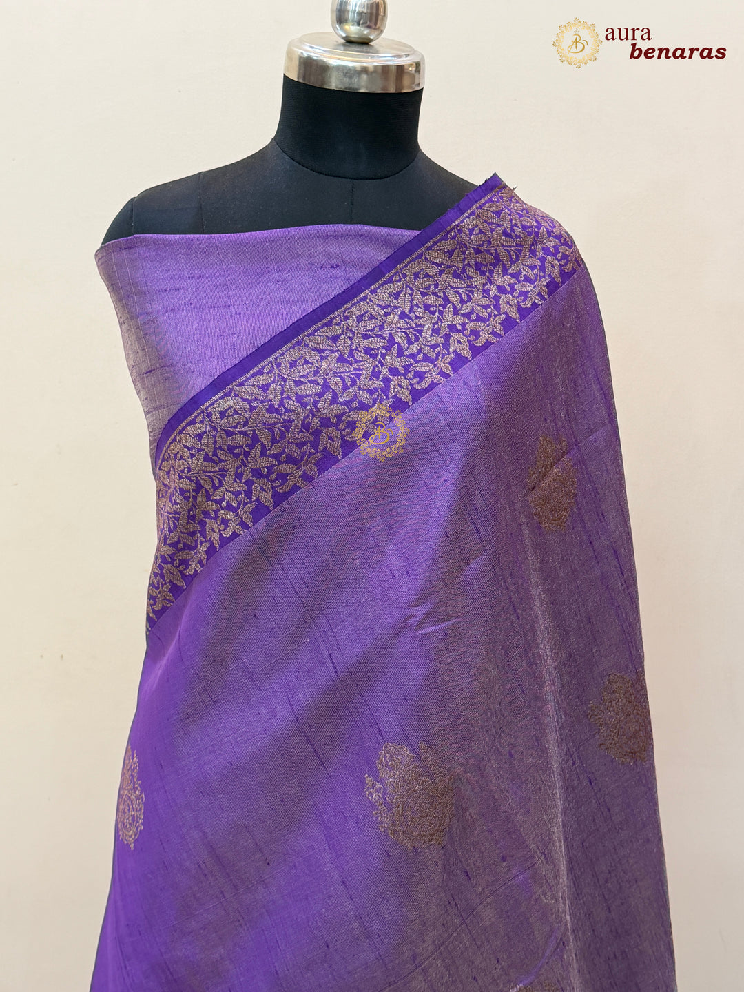 Lavender  Raw Silk Banarasi Saree – Kadhwa Floral Design