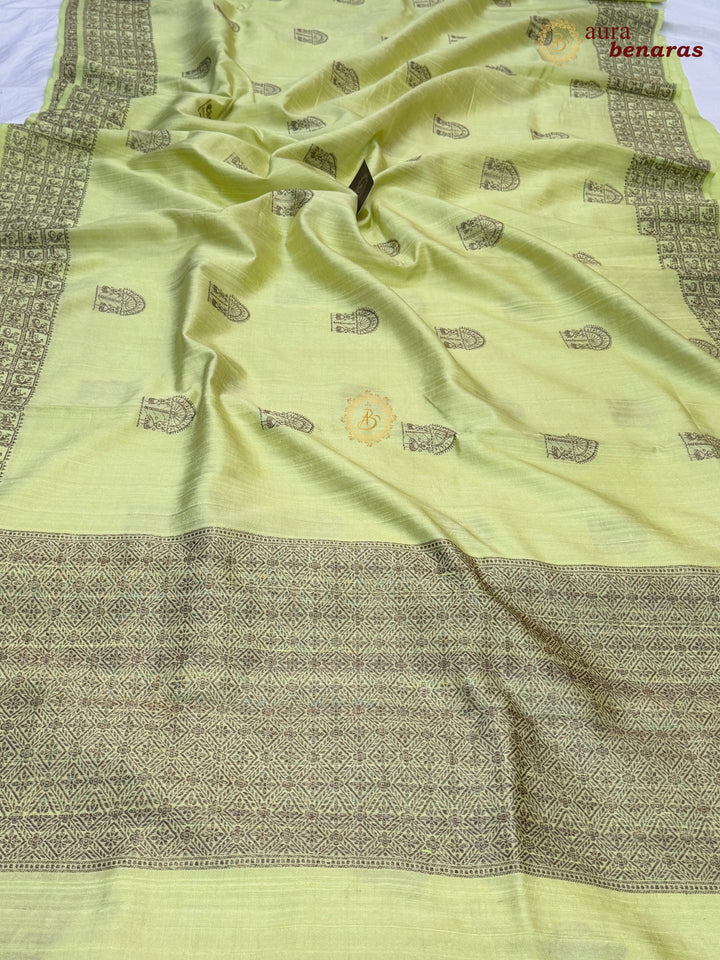Pista Green Raw Silk Banarasi Saree – Kadhwa Floral Design