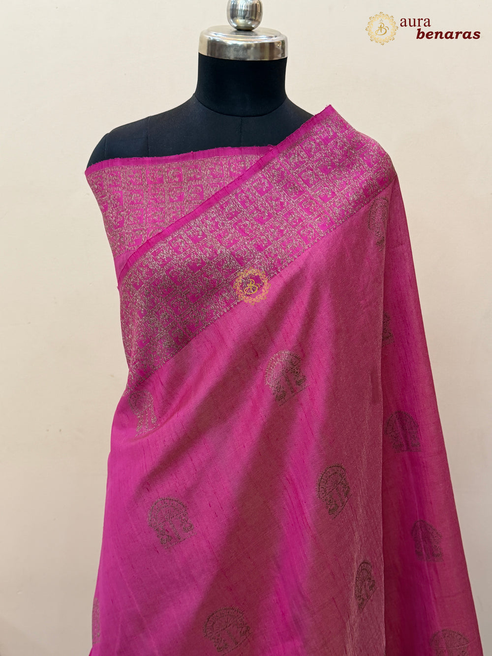 Rani Pink Raw Silk Banarasi Saree – Kadhwa Floral Design