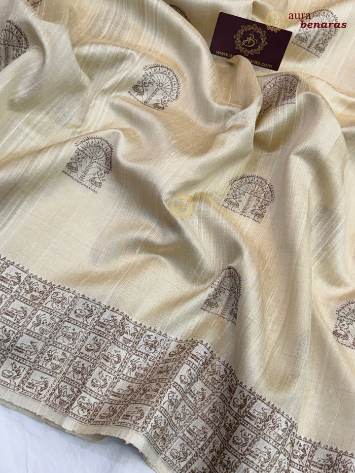 Cream Raw Silk Banarasi Saree – Kadhwa Floral Design