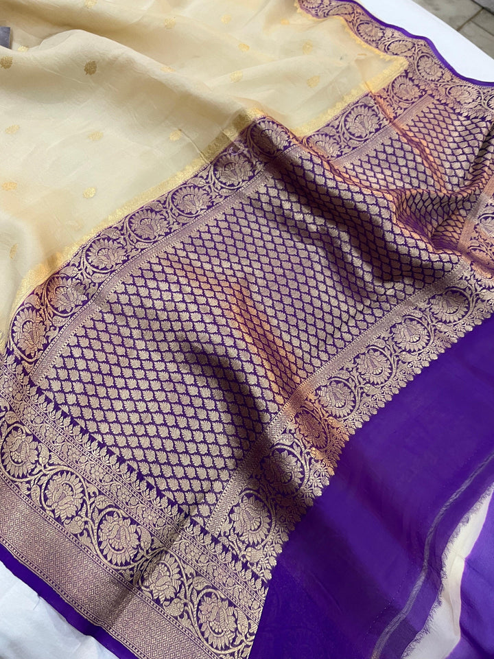 Beige Banarasi Handloom Kora Silk Saree - Aura Benaras
