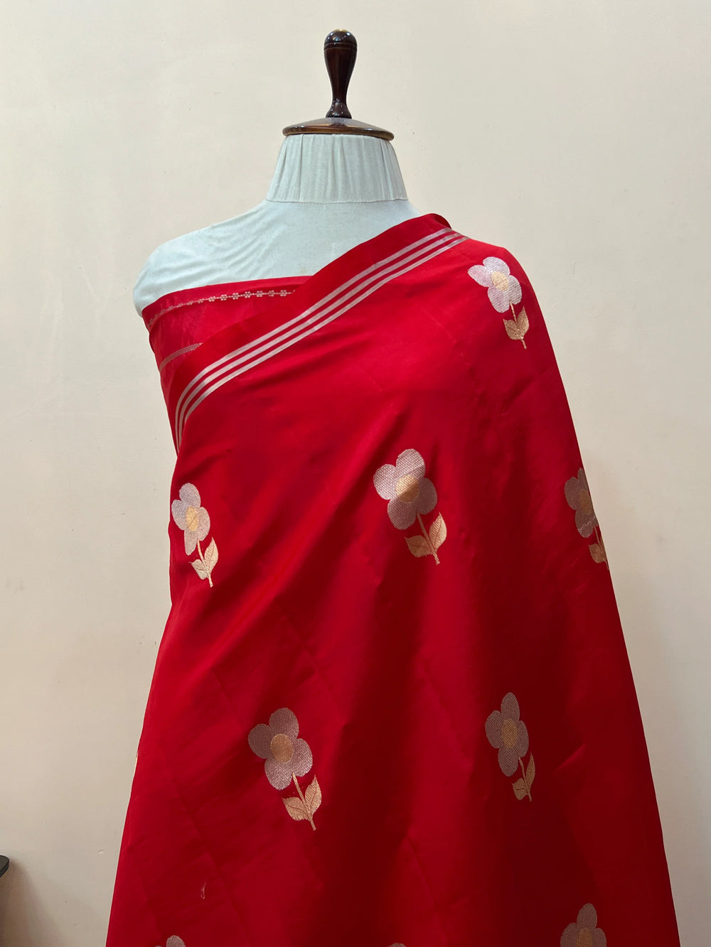 Red Pure Silk Handloom Banarasi Saree