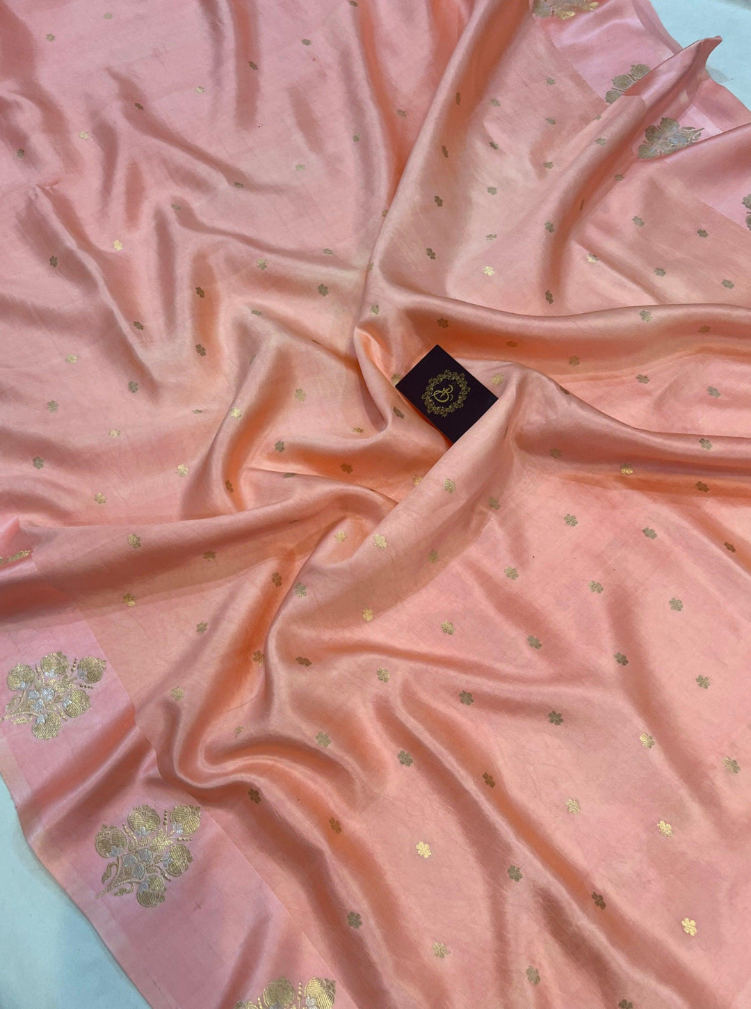 Peach Pure Banarasi Handloom Silk Saree - Aura Benaras