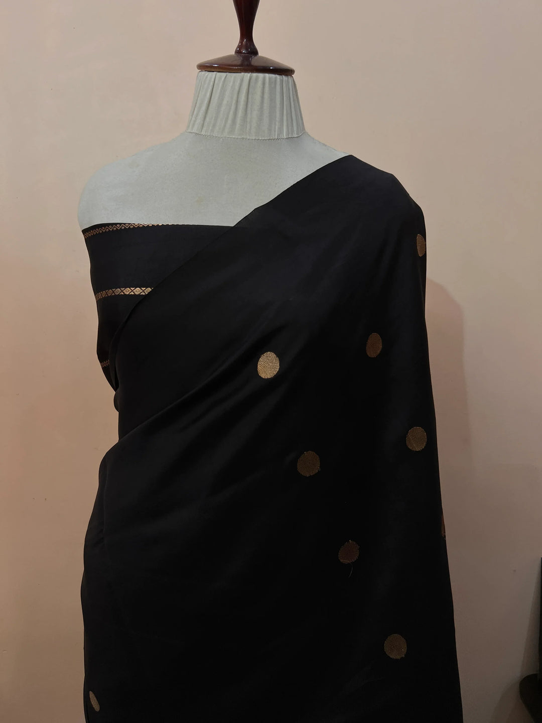Black Pure Silk Handloom Banarasi Saree