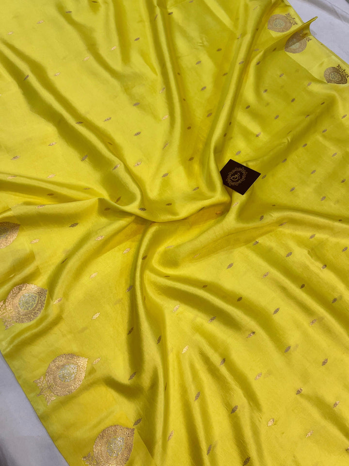 Lemon Yellow Pure Banarasi Handloom Silk Saree - Aura Benaras