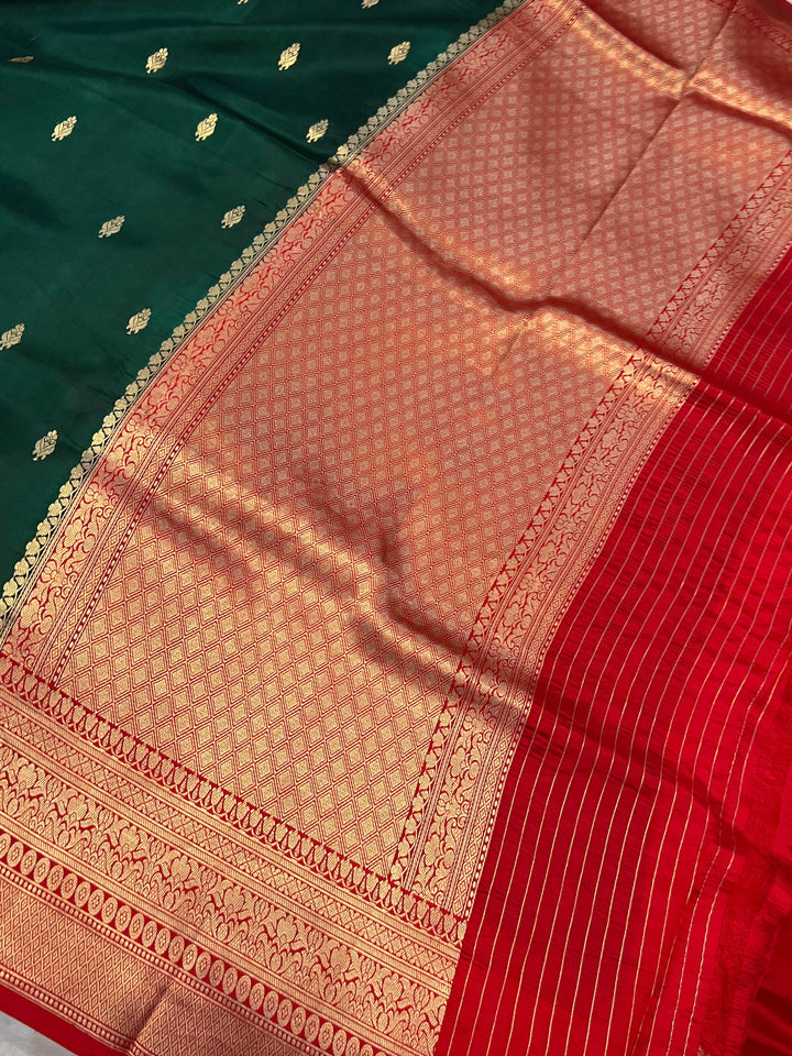Bottle Green Pure Banarasi Handloom Silk Saree - Aura Benaras