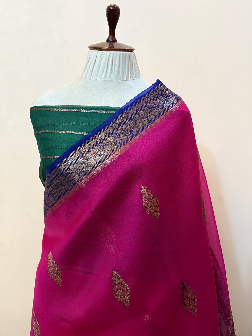 Rani Pink Pure Kora Silk Handloom Banarasi Saree