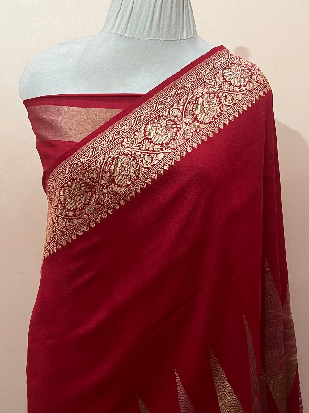 Red Pure Tussar Silk Handloom Banarasi Saree