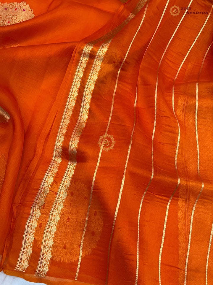  Pure Orange Banarasi Handloom Silk Saree - AuraBenaras