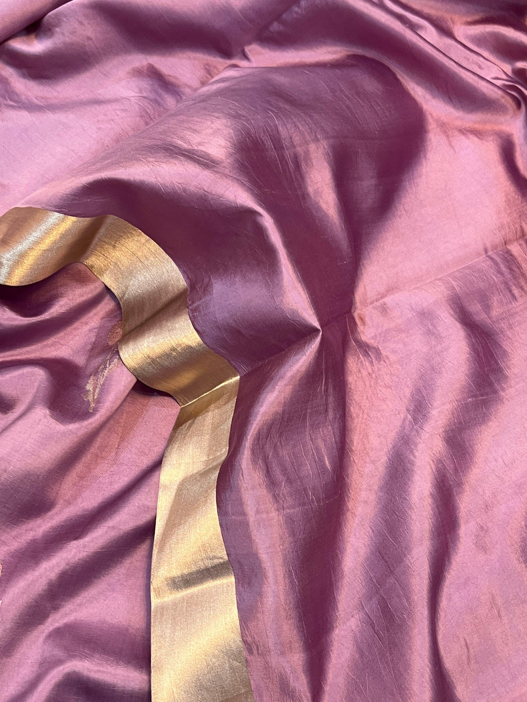 Dusky lavender Pure Banarasi Handloom Silk Saree - Aura Benaras