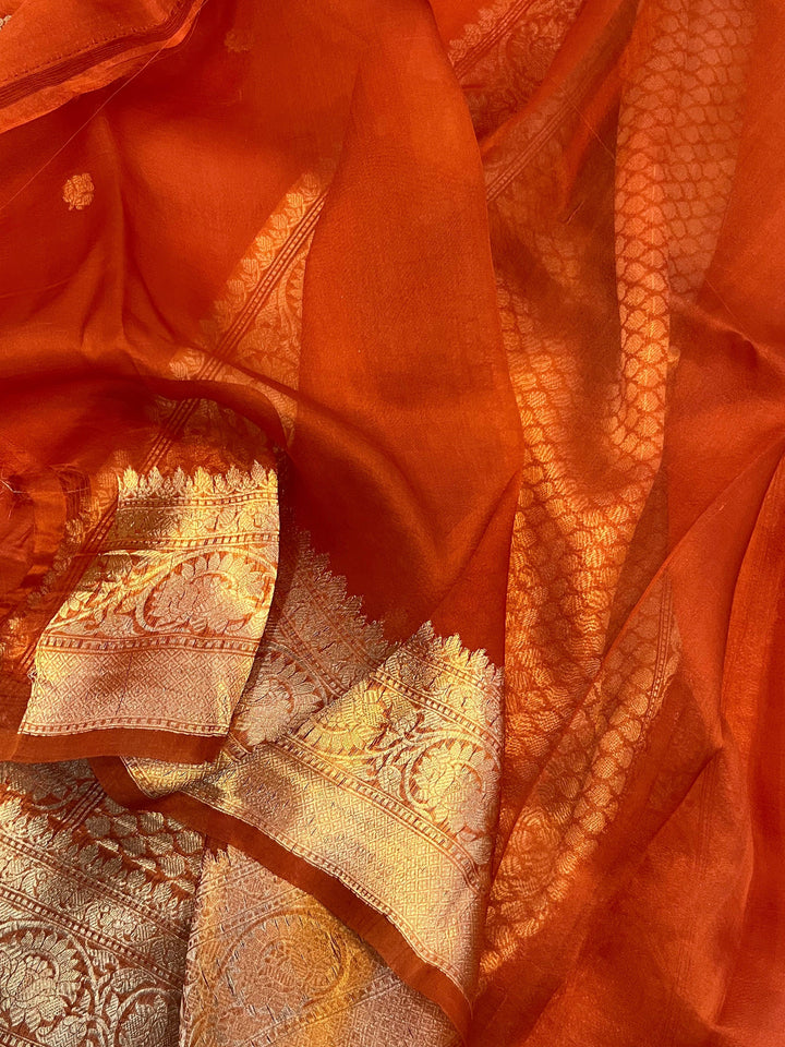 Earthy Orange Banarasi Handloom Kora Silk Saree - Aura Benaras