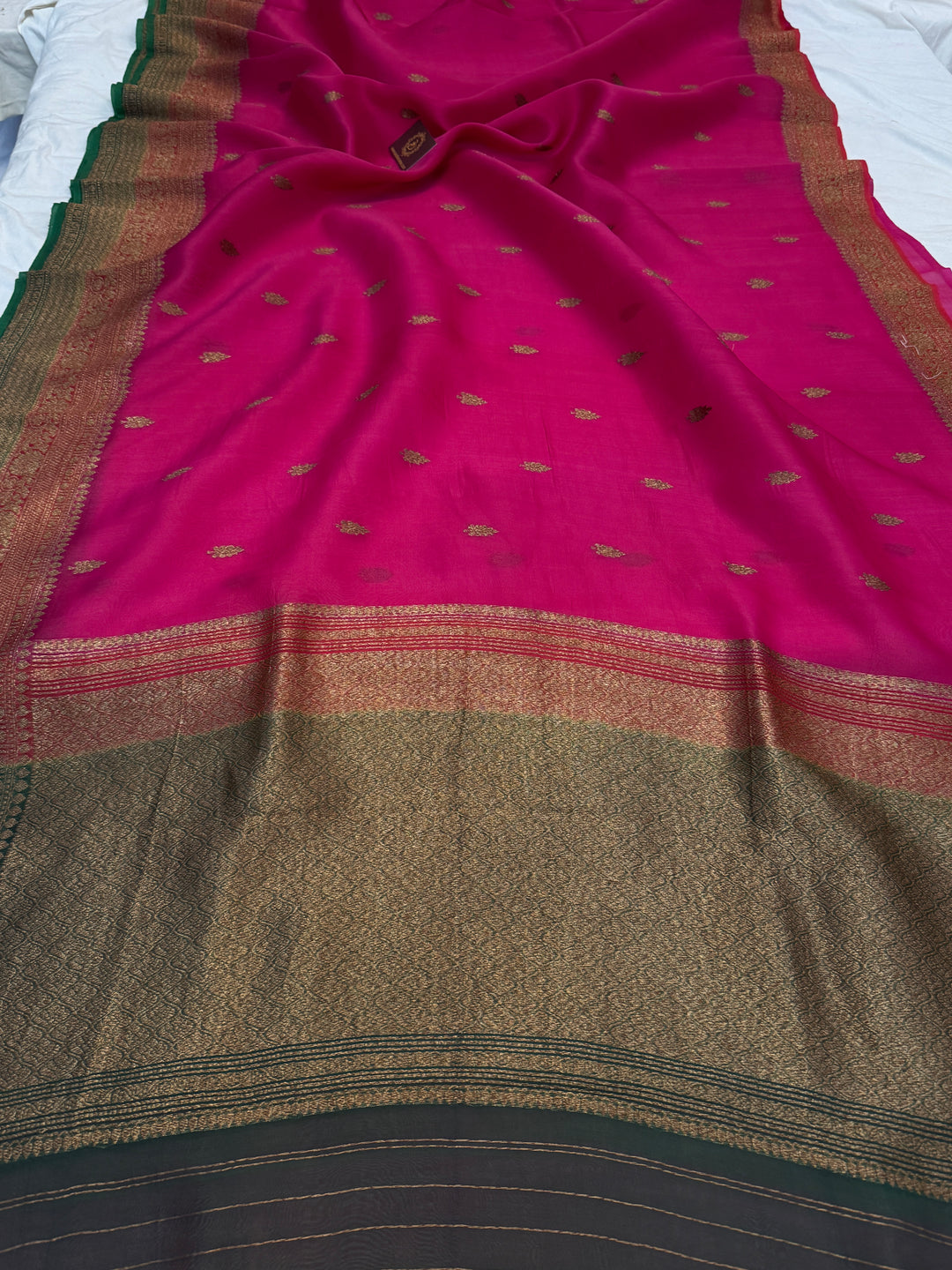 Rani Pink Pure Kora Silk Handloom Banarasi Saree