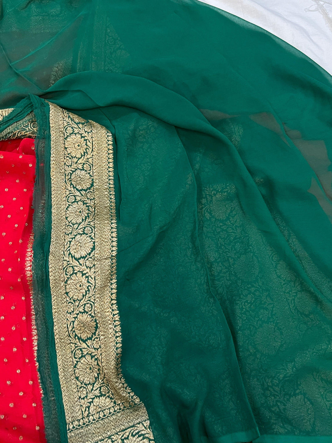 Red Pure Banarasi Khaddi Georgette Saree - Aura Benaras