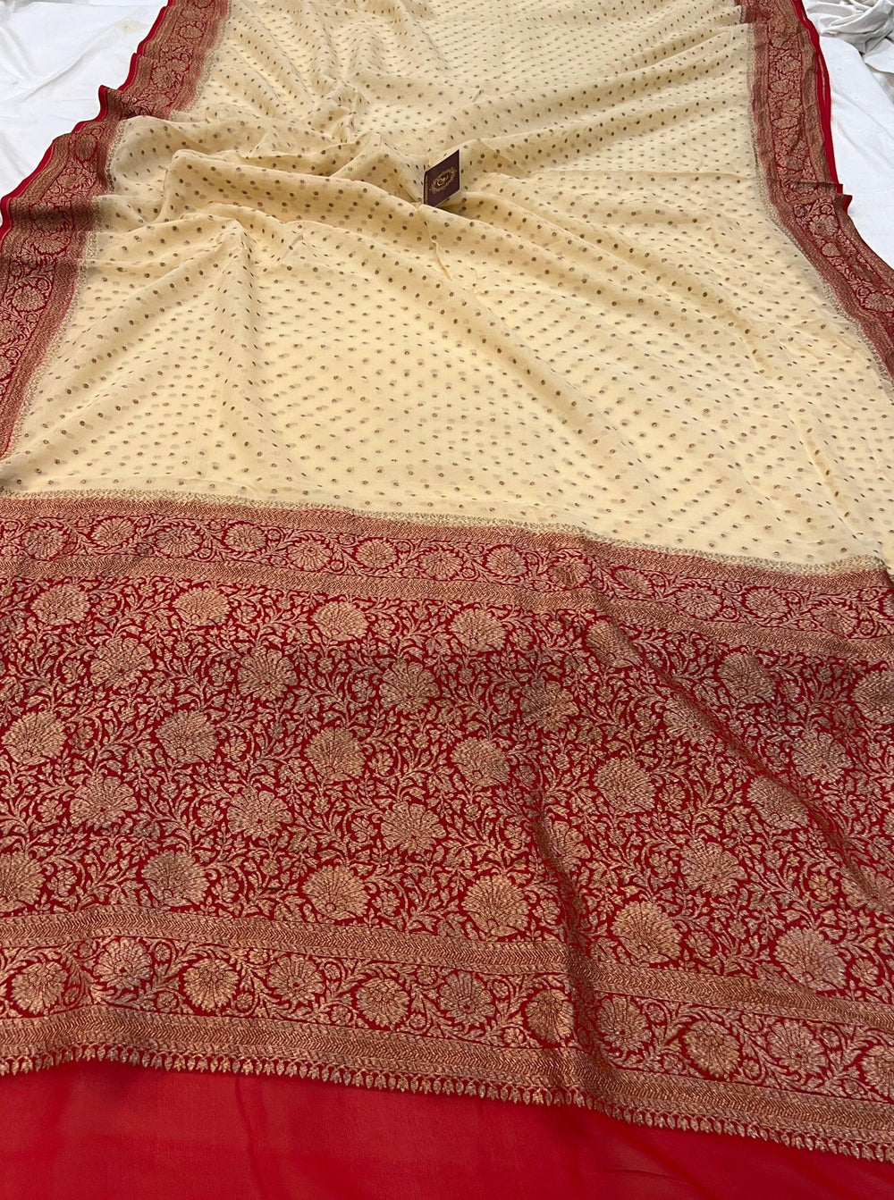Beige Pure Banarasi Khaddi Georgette Saree - Aura Benaras