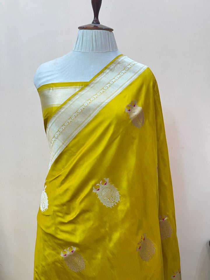 Mustard Yellow Pure Katan Silk Handloom Banarasi Saree