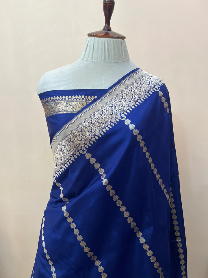 Navy Blue Pure Katan Silk Handloom Banarasi Saree