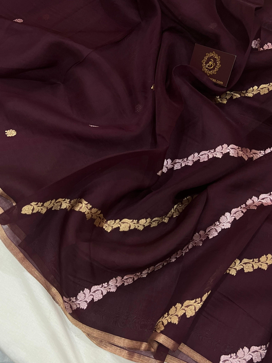 Garnet Banarasi Handloom Kora Silk Saree - Aura Benaras