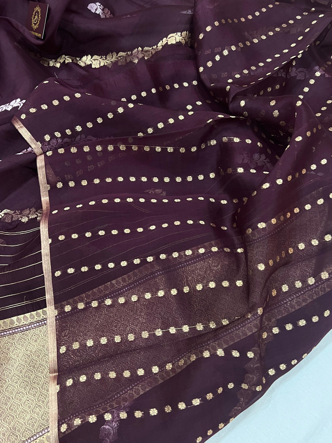 Garnet Banarasi Handloom Kora Silk Saree - Aura Benaras