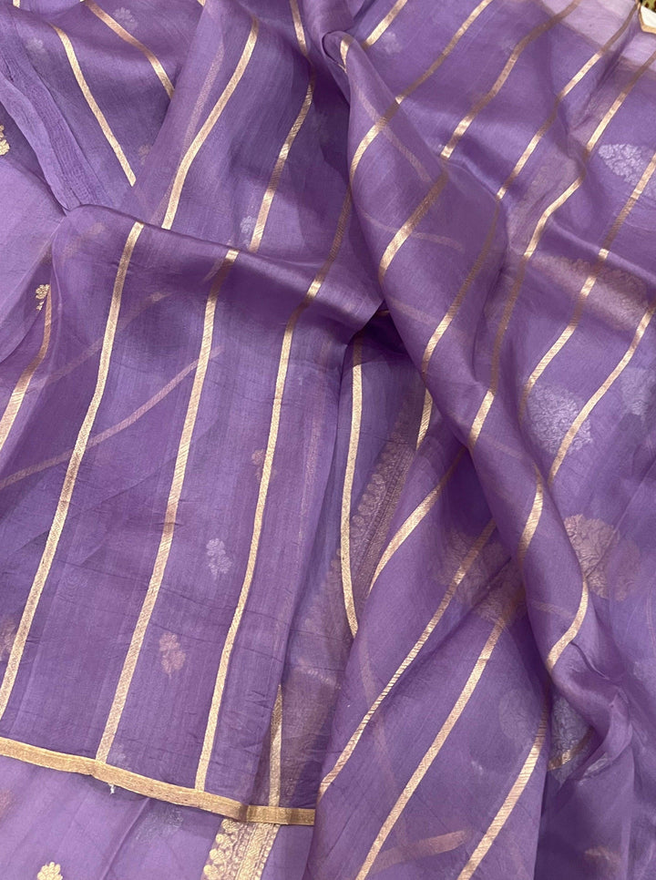 Lavender Banarasi Handloom Kora Silk Saree - Aura Benaras