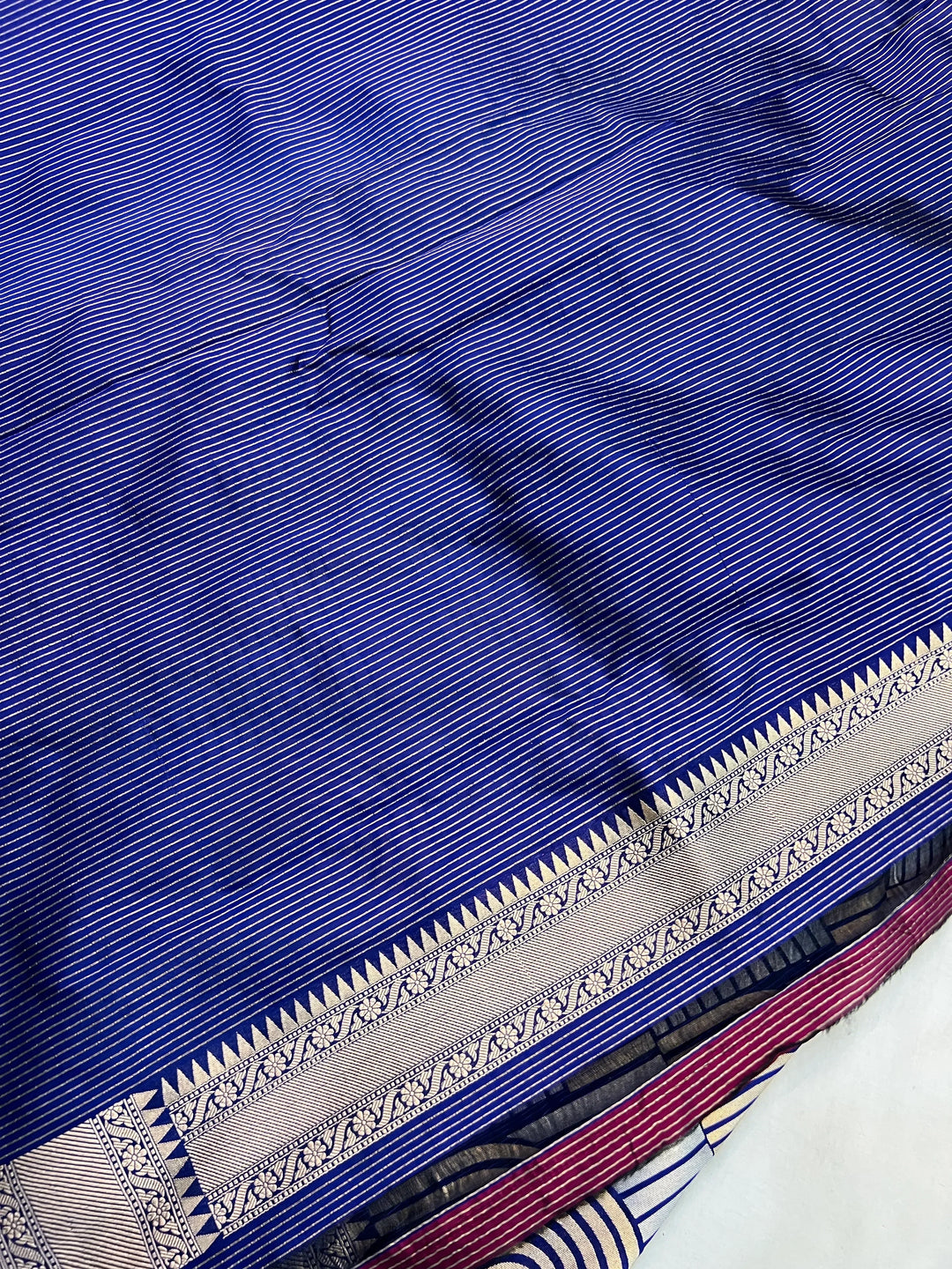 Navy Blue Pure Katan silk Handloom Banarasi Saree