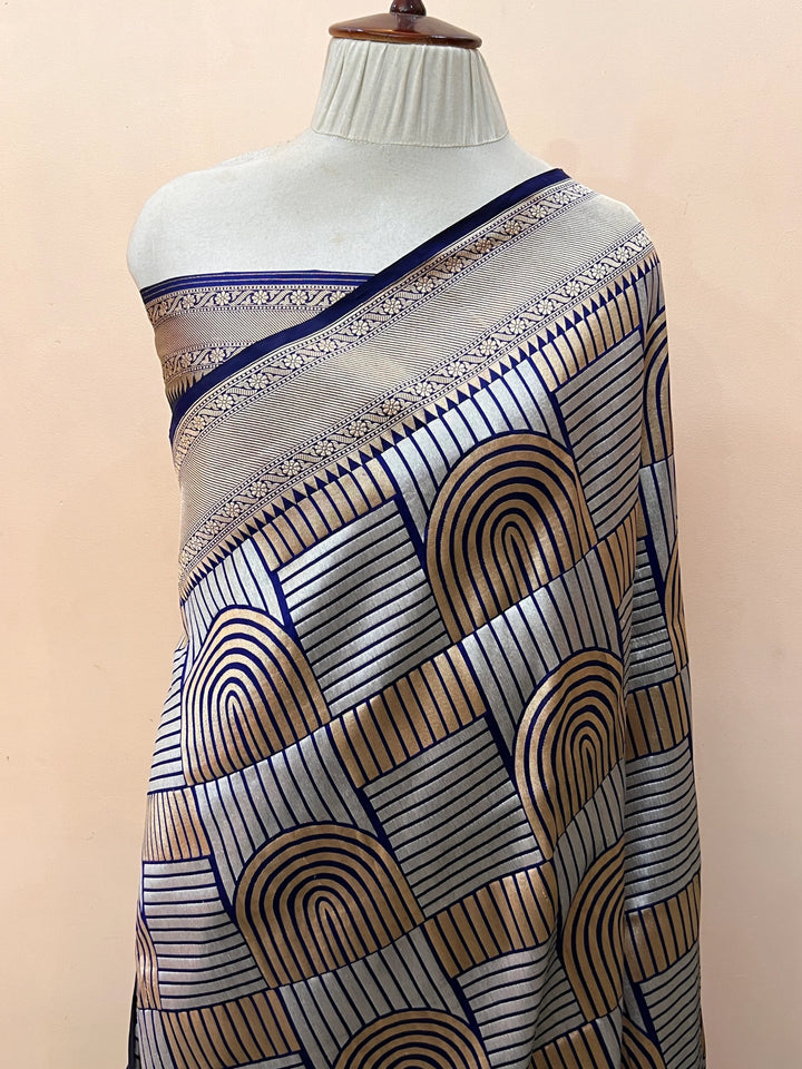 Navy Blue Pure Katan silk Handloom Banarasi Saree